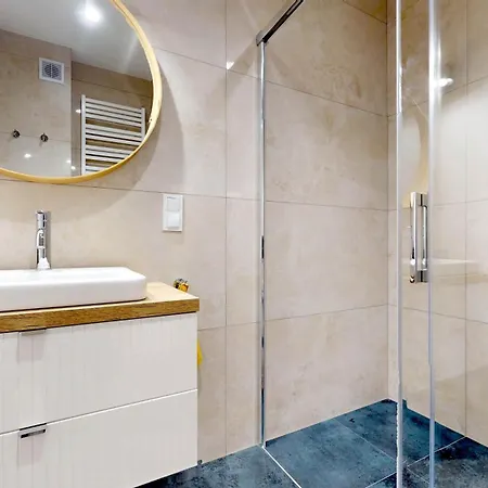Appartement Cool Saxon Garden Metro Arsenal Mirowska Hall *