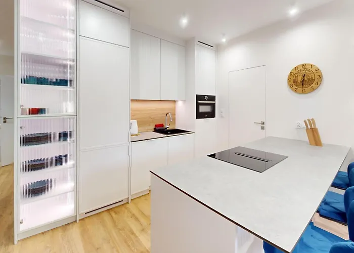 דירה Cool Saxon Garden Metro Arsenal Mirowska Hall *