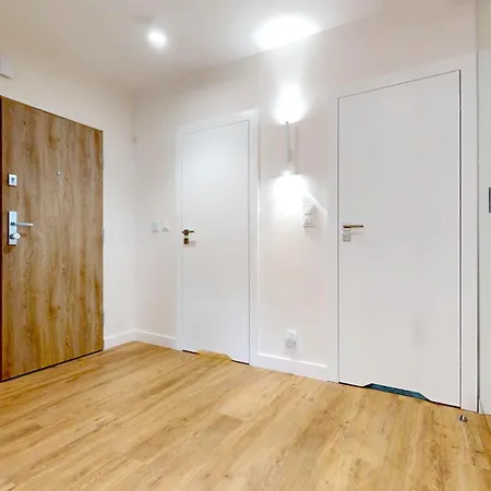 Cool Saxon Garden Metro Arsenal Mirowska Hall 아파트 바르샤바